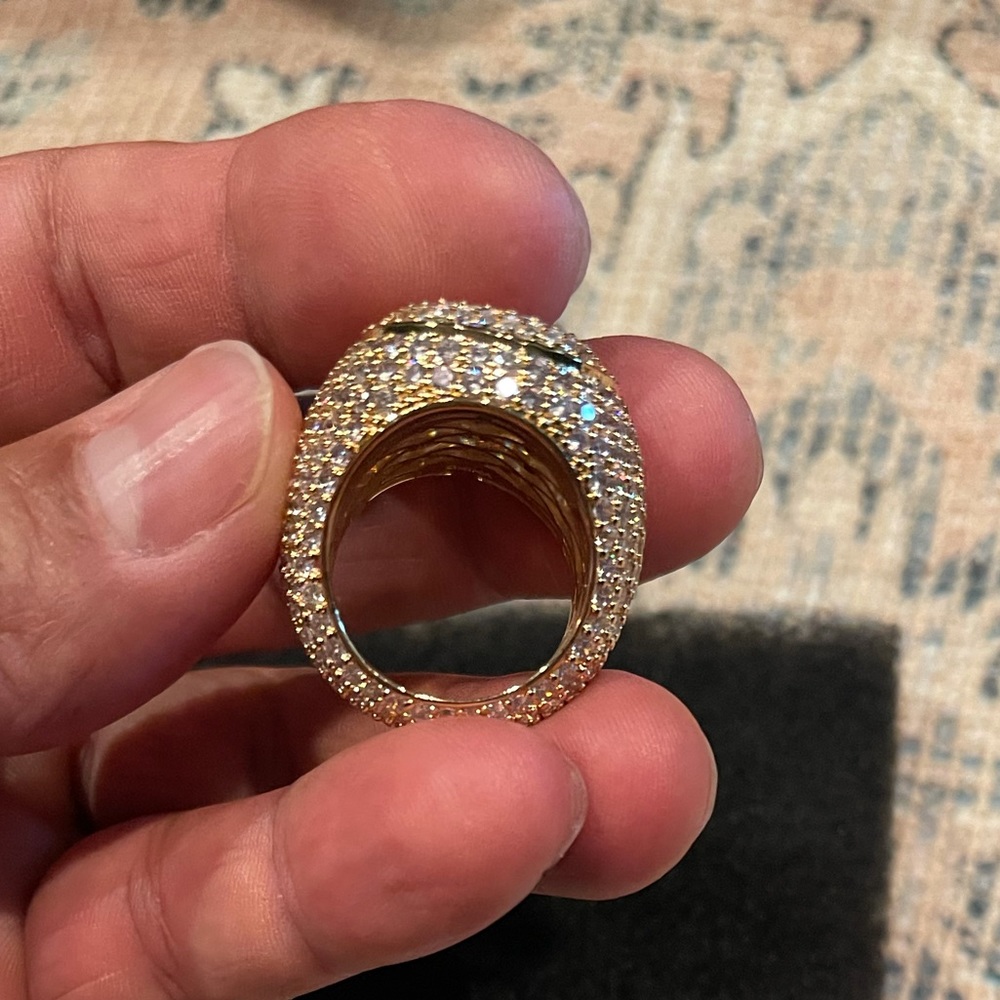 Ring - Picture 8 of 9